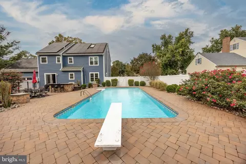 Exterior - 27965 White Pond Dr, Salisbury, MD 21801 photo 6 of 14