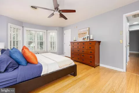 Bedroom - 27965 White Pond Dr, Salisbury, MD 21801 photo 7 of 9