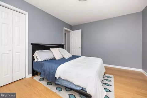Bedroom - 27965 White Pond Dr, Salisbury, MD 21801 photo 5 of 9