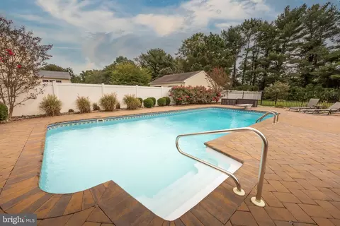 Exterior - 27965 White Pond Dr, Salisbury, MD 21801 photo 3 of 14
