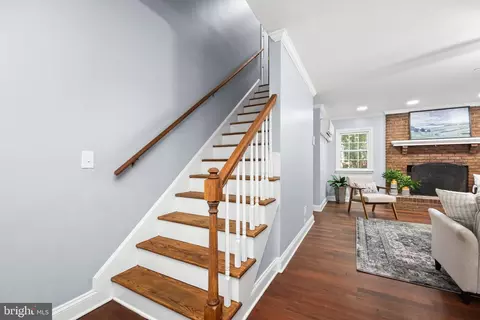 Entry Way - 1708 E Clear Lake Dr, Salisbury, MD 21804 photo 6 of 6