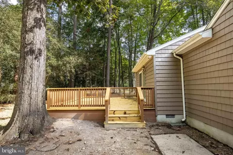 Exterior - 1708 E Clear Lake Dr, Salisbury, MD 21804 photo 9 of 17