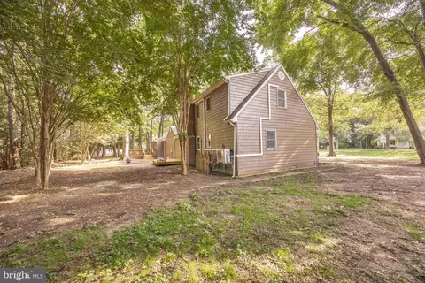Exterior - 1708 E Clear Lake Dr, Salisbury, MD 21804 photo 6 of 17