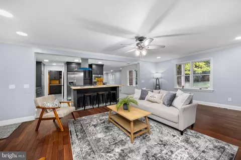Living - 1708 E Clear Lake Dr, Salisbury, MD 21804 photo 3 of 7