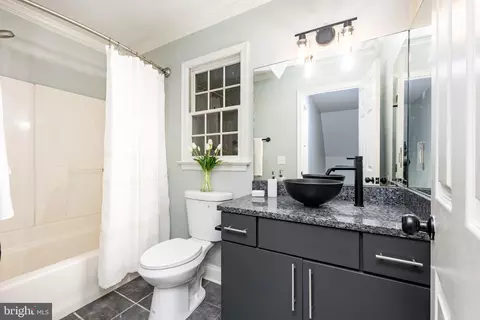 Bath - 1708 E Clear Lake Dr, Salisbury, MD 21804 photo 7 of 9