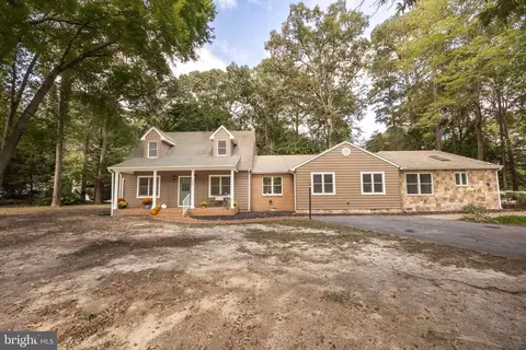 Exterior - 1708 E Clear Lake Dr, Salisbury, MD 21804 photo 16 of 17