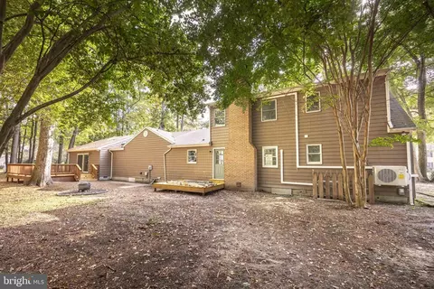 Exterior - 1708 E Clear Lake Dr, Salisbury, MD 21804 photo 7 of 17