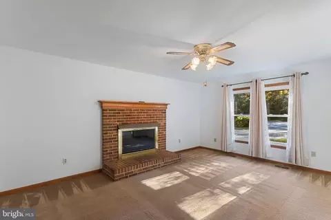 7328 Topaz Ct, Hebron, MD 21830 photo 12