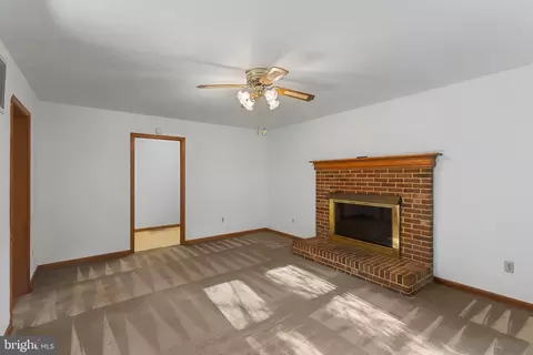 7328 Topaz Ct, Hebron, MD 21830 photo 9
