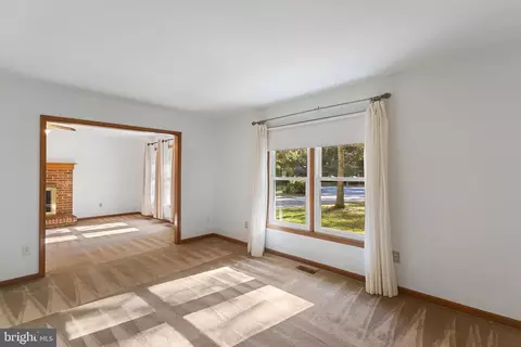 7328 Topaz Ct, Hebron, MD 21830 photo 8