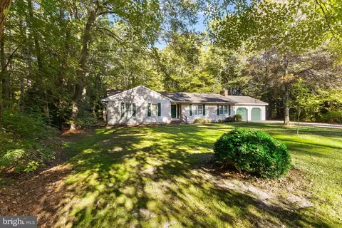7328 Topaz Ct, Hebron, MD 21830 photo 2
