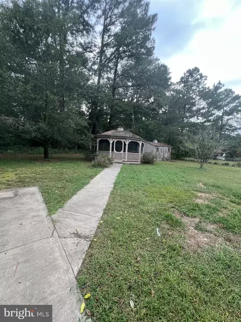Exterior - 30883 Ward Rd, Salisbury, MD 21804 photo 3 of 4
