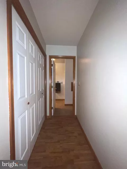 Entry Way - 30883 Ward Rd, Salisbury, MD 21804 photo 3 of 6
