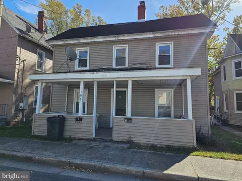 106 East St, Delmar, MD 21875