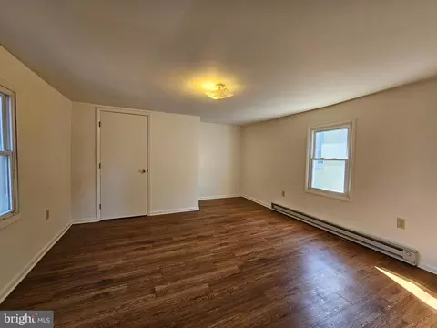 106 East St, Delmar, MD 21875 photo 4