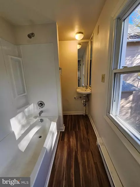 106 East St, Delmar, MD 21875 photo 7