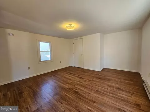 106 East St, Delmar, MD 21875 photo 5