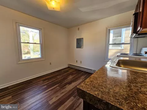 106 East St, Delmar, MD 21875 photo 8