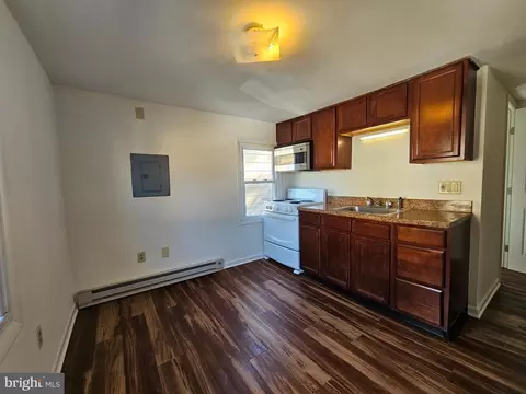 106 East St, Delmar, MD 21875 photo 6