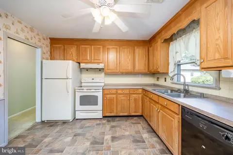 7031 Brantley Dr, Salisbury, MD 21804 photo 13