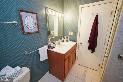 Bath - 30332 Dagsboro Rd, Salisbury, MD 21804 photo 2 of 8