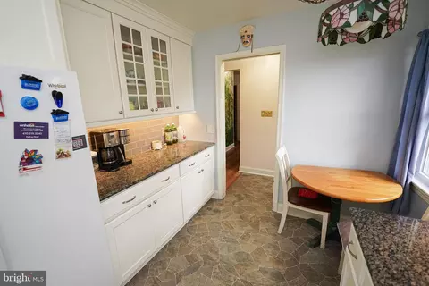 Entry Way - 30332 Dagsboro Rd, Salisbury, MD 21804 photo 3 of 5