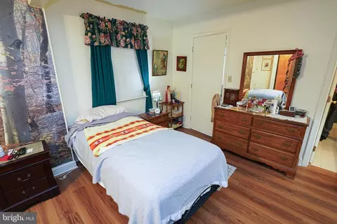 Bedroom - 30332 Dagsboro Rd, Salisbury, MD 21804 photo 2 of 7