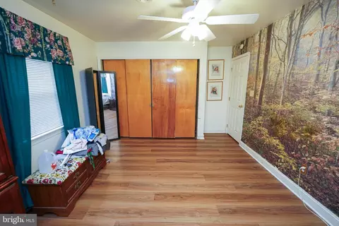 Bedroom - 30332 Dagsboro Rd, Salisbury, MD 21804 photo 5 of 7