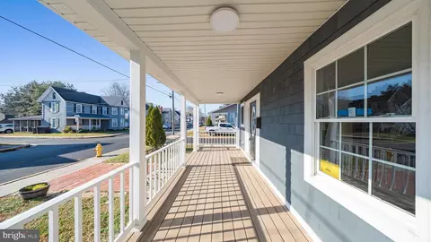 Exterior - 301 E Chestnut St, Delmar, MD 21875 photo 4 of 4