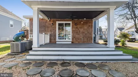 Exterior - 301 E Chestnut St, Delmar, MD 21875 photo 3 of 4
