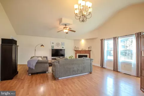 Living - 27567 Waller Rd, Salisbury, MD 21801 photo 2 of 2