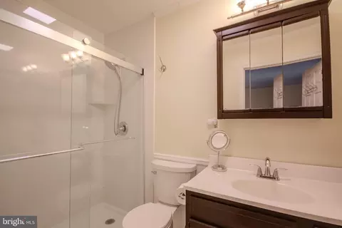 Bath - 27567 Waller Rd, Salisbury, MD 21801 photo 1 of 2