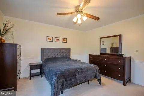 Bedroom - 27567 Waller Rd, Salisbury, MD 21801 photo 2 of 6