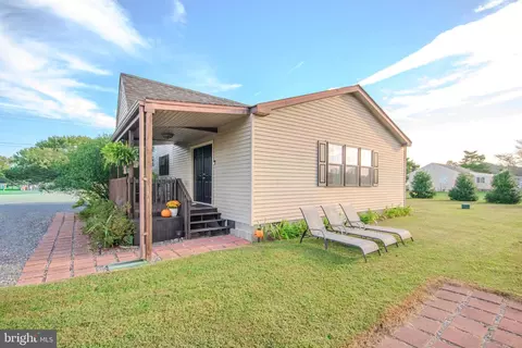 Exterior - 27567 Waller Rd, Salisbury, MD 21801 photo 4 of 5