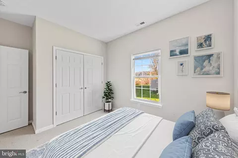 Bedroom - 9277 Tournament Dr, Delmar, MD 21875 photo 3 of 7