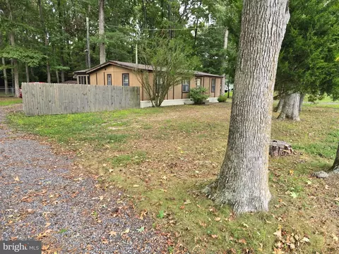 7718 Quantico Rd, Hebron, MD 21830