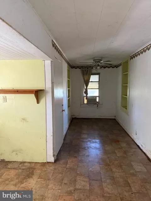 Entry Way - 31597 E Line Rd, Delmar, MD 21875 photo 1 of 4