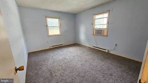 Bedroom - 413 E Walnut St, Delmar, MD 21875 photo 2 of 2