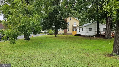 Exterior - 413 E Walnut St, Delmar, MD 21875 photo 2 of 10