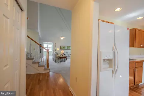 Entry Way - 907 Walbash St, Salisbury, MD 21804 photo 1 of 4