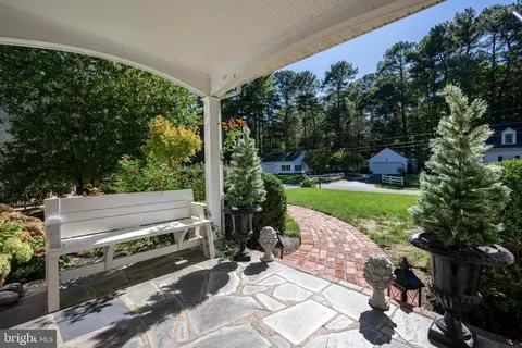 Exterior - 409 Rolling Rd, Salisbury, MD 21801 photo 7 of 15