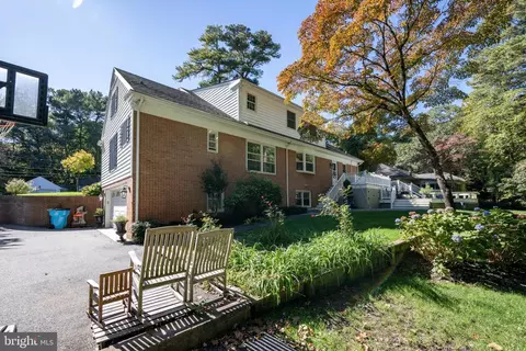 Exterior - 409 Rolling Rd, Salisbury, MD 21801 photo 5 of 15