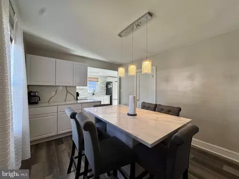 Dining - 1012 Phillips Ave, Salisbury, MD 21804 photo 1 of 4