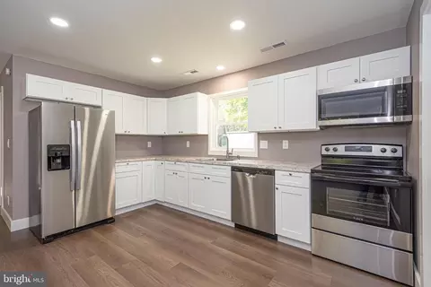 Kitchen - 8142 Burnt Mill Rd, Willards, MD 21874 photo 1 of 3