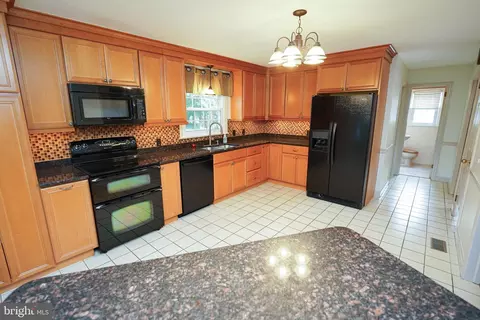 Kitchen - 707 Camellia Rd, Salisbury, MD 21804 photo 1 of 4