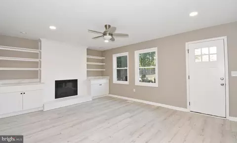 Living - 516 Overbrook Dr, Salisbury, MD 21801 photo 1 of 6