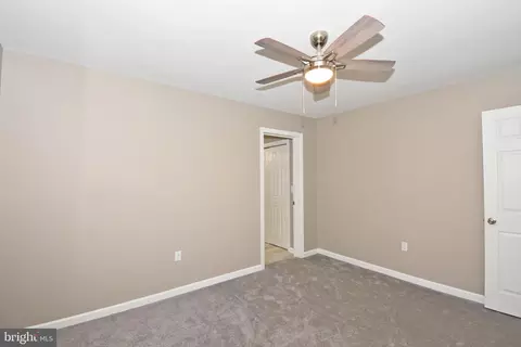 Bedroom - 516 Overbrook Dr, Salisbury, MD 21801 photo 9 of 15