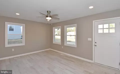 Living - 516 Overbrook Dr, Salisbury, MD 21801 photo 6 of 6