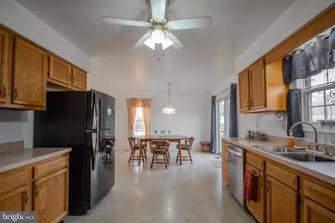 28194 Charter Ct, Salisbury, MD 21801 photo 14
