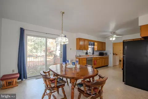 28194 Charter Ct, Salisbury, MD 21801 photo 10